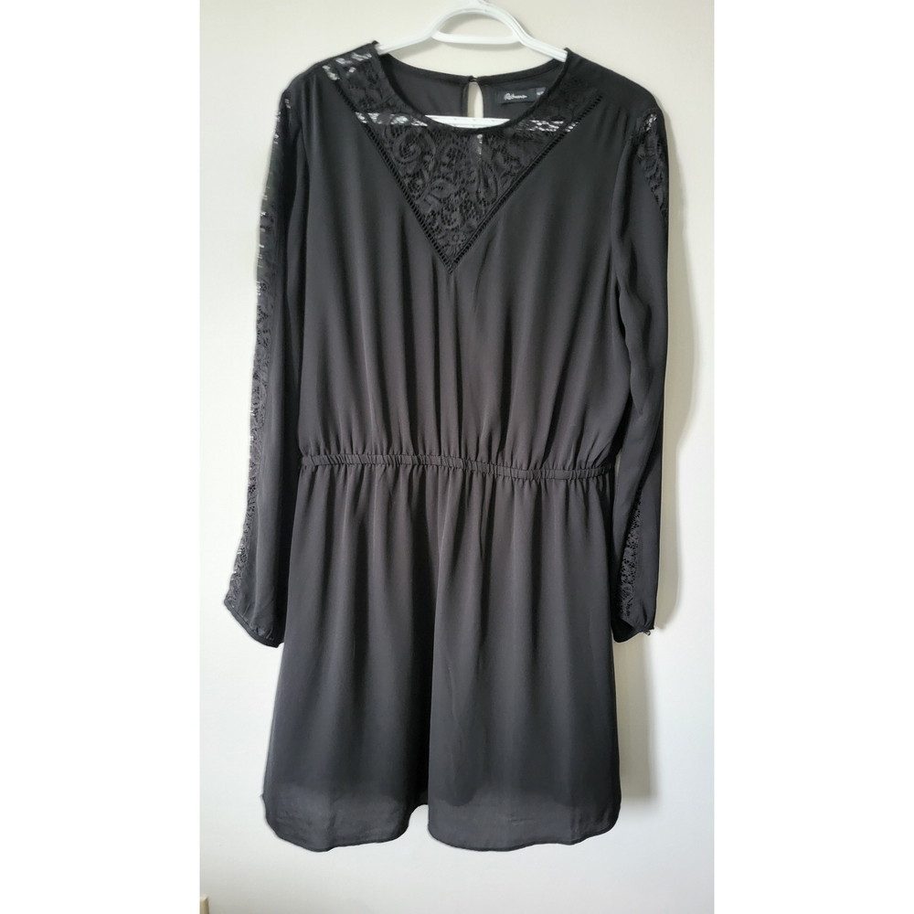 Reitmans - XL -Black Long Sleeve Dress With Lace Details
